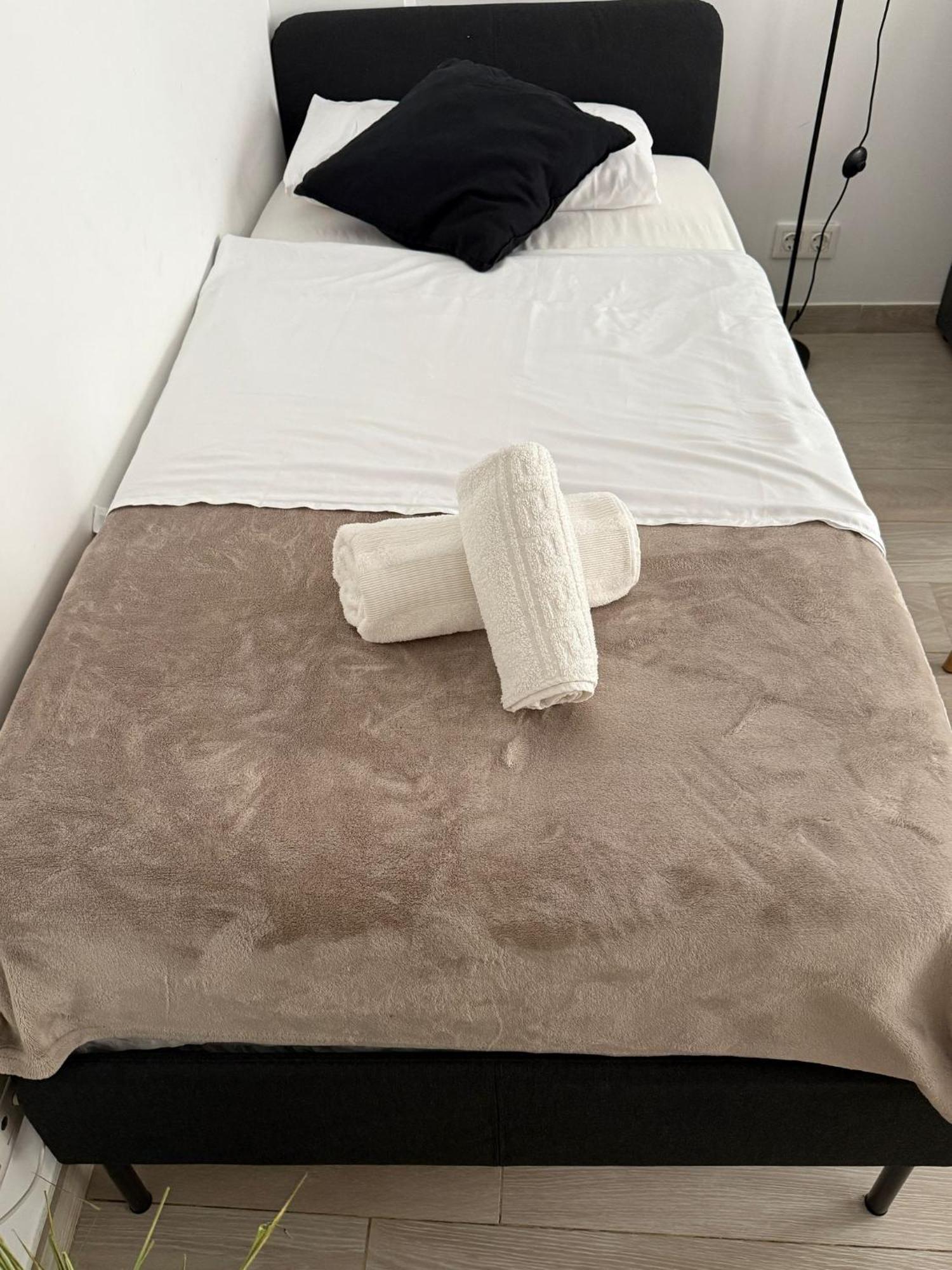 Ap Turist Velazquez Apartment Аликанте Екстериор снимка